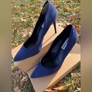 Steve Madden Navy Blue Heels